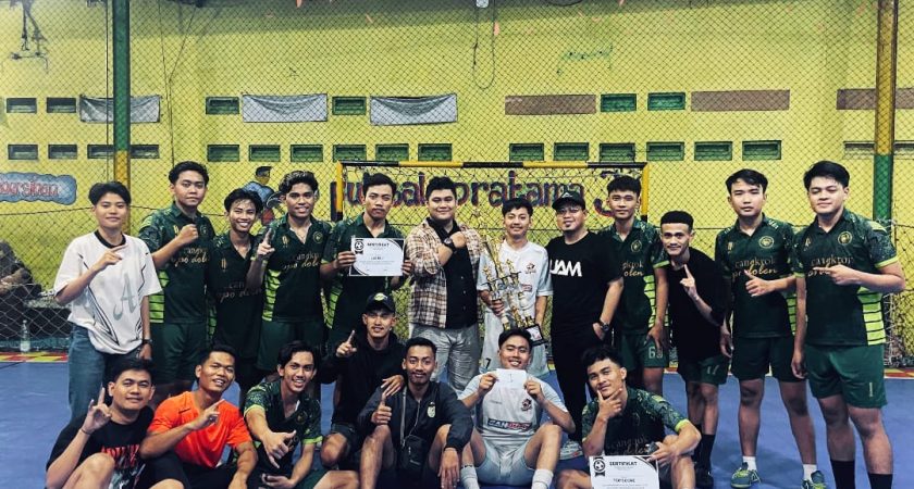 UKM Futsal UAM Juara 1 di Fivefeo Pratama 3 Cup Gadukan Surabaya